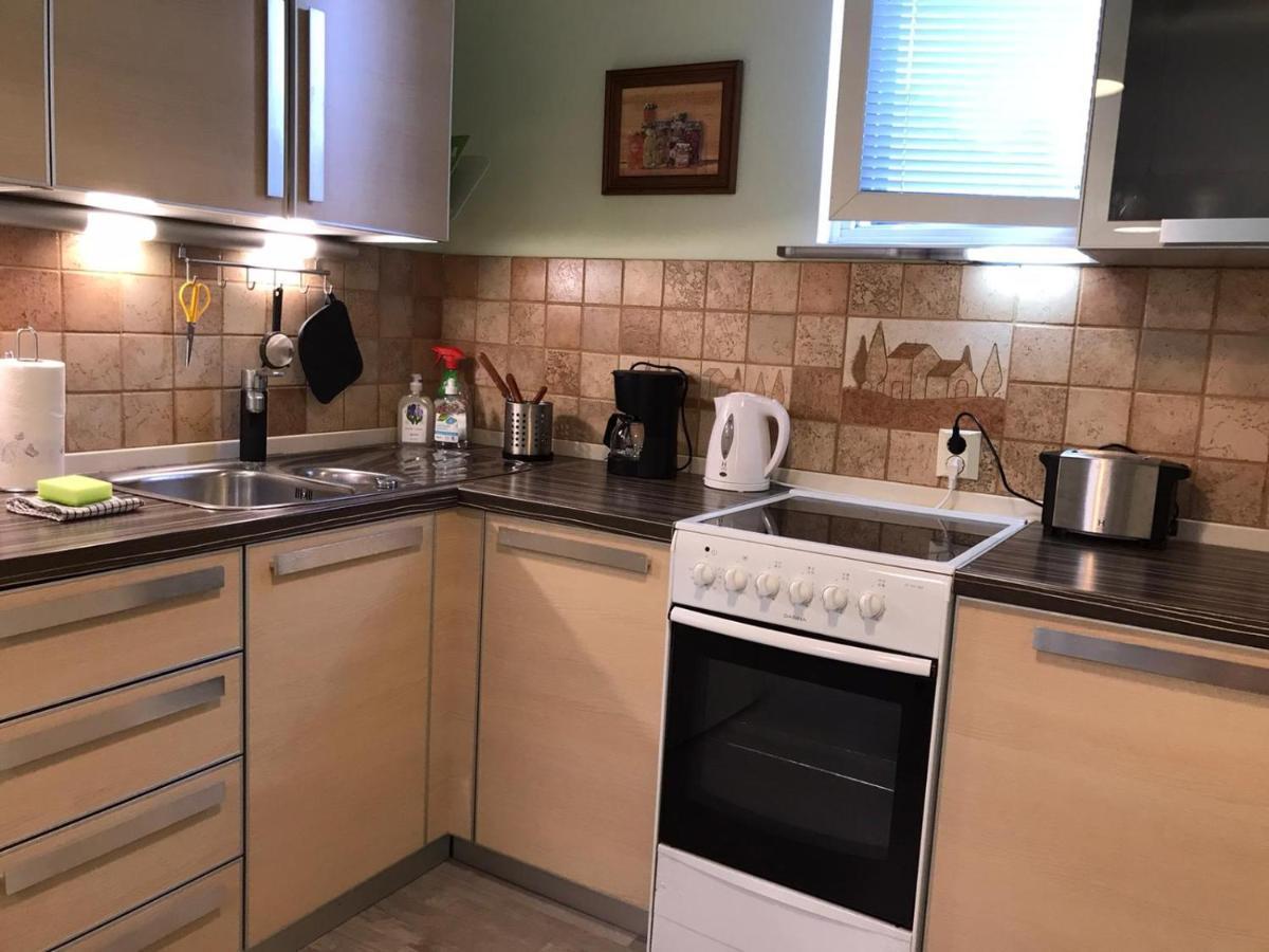 Spacious 1Bdrm Apartment Near Metro. Free Parking Vantaa Exterior photo