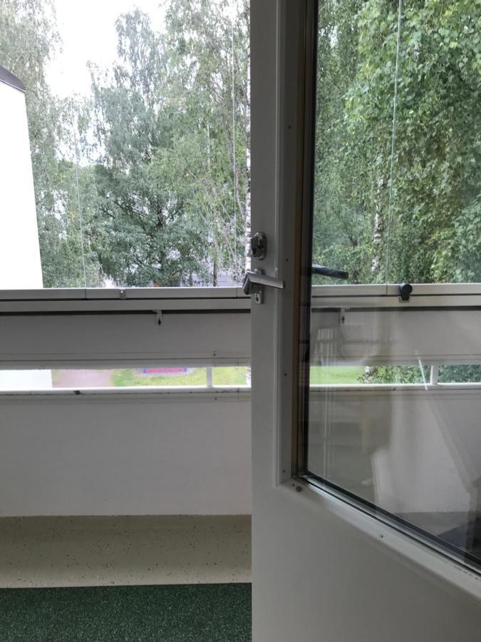Spacious 1Bdrm Apartment Near Metro. Free Parking Vantaa Exterior photo